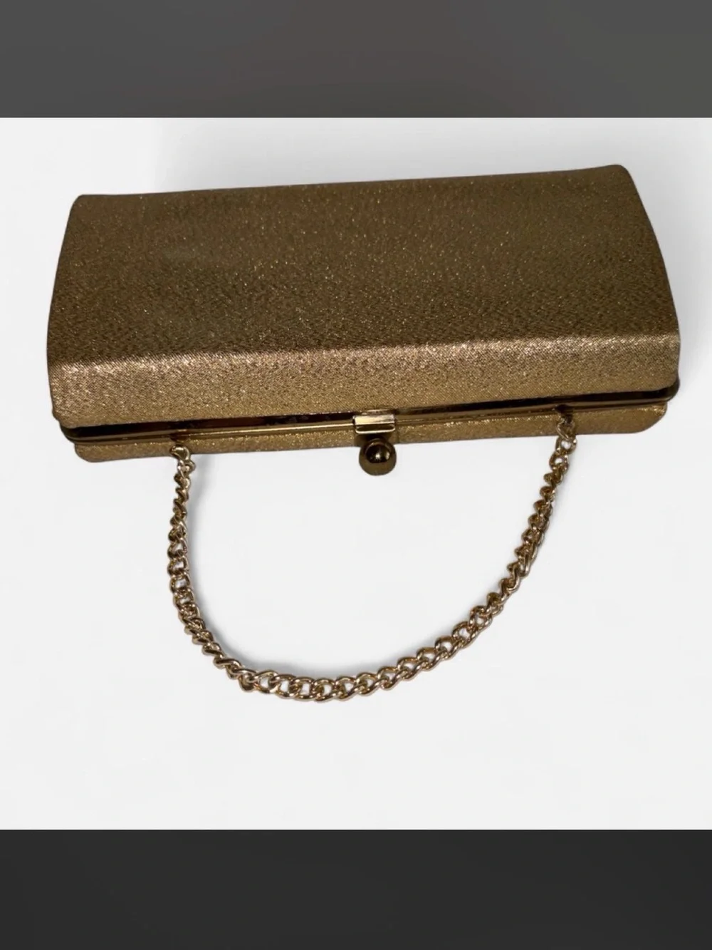 Elegant Gold Vintage Clutch with Chain Handle